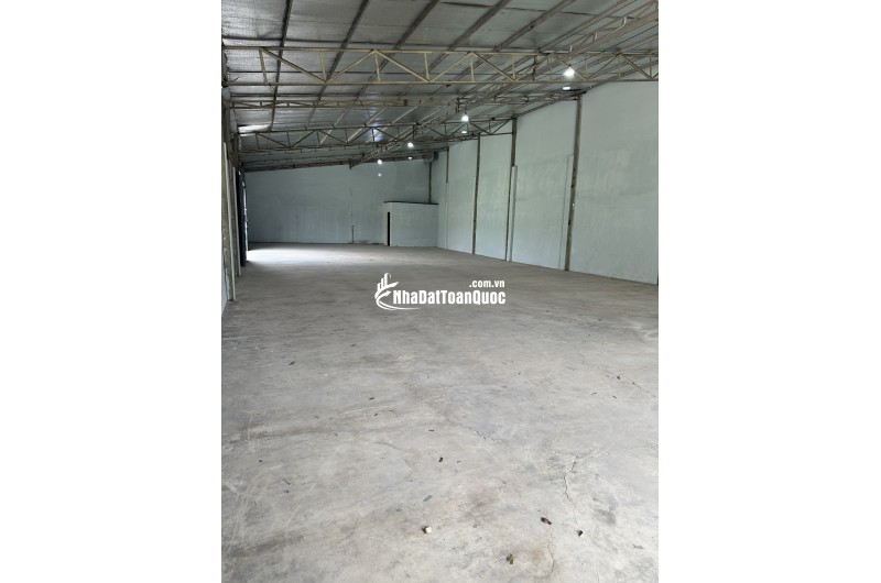 CHO THUÊ KHO / XƯỞNG ĐẸP 250M2 – P.BÌNH TRỊ ĐÔNG, BÌNH TÂN, TP.HCM. Lh:0903900638.